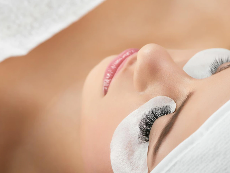 OurServices_EyelashExtension